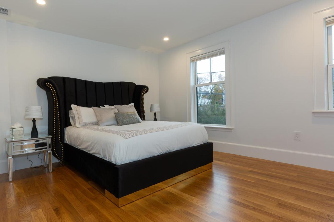 Villa Luxury Oceanfront Bayside Jewel Quincy Exterior foto