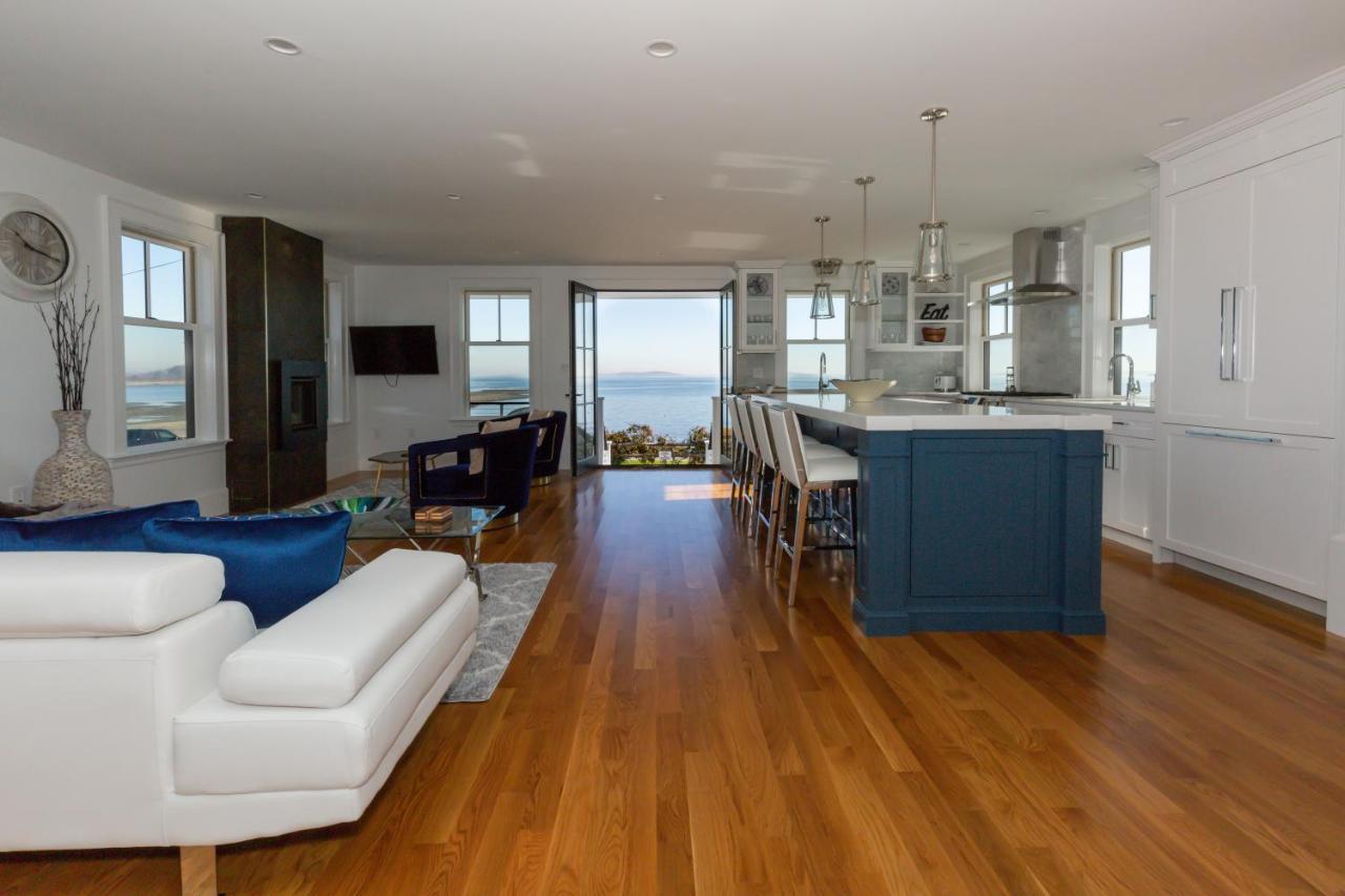 Villa Luxury Oceanfront Bayside Jewel Quincy Exterior foto