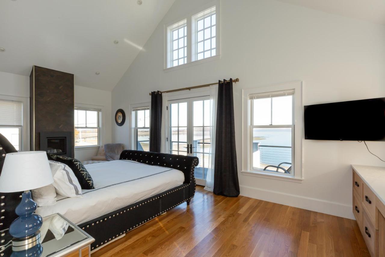 Villa Luxury Oceanfront Bayside Jewel Quincy Exterior foto